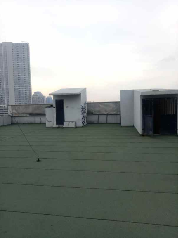 dijual gedung kantor esklusif