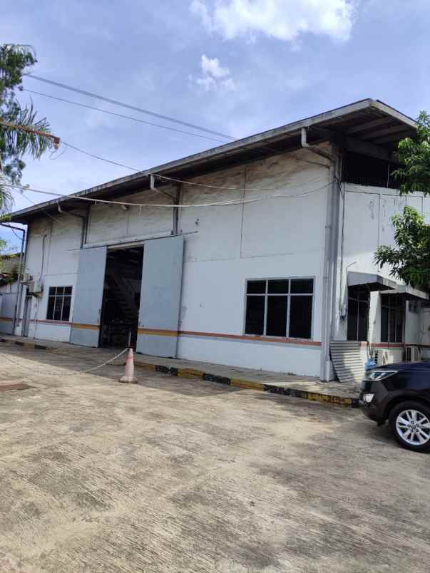 dijual gudang di jalan raya serang bitung tangerang