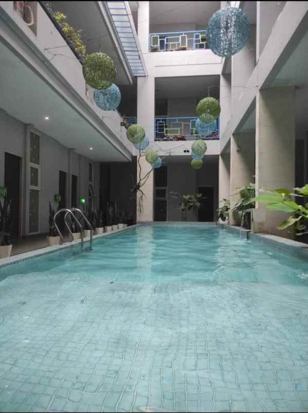 dijual hotel jalan raya dr cipto