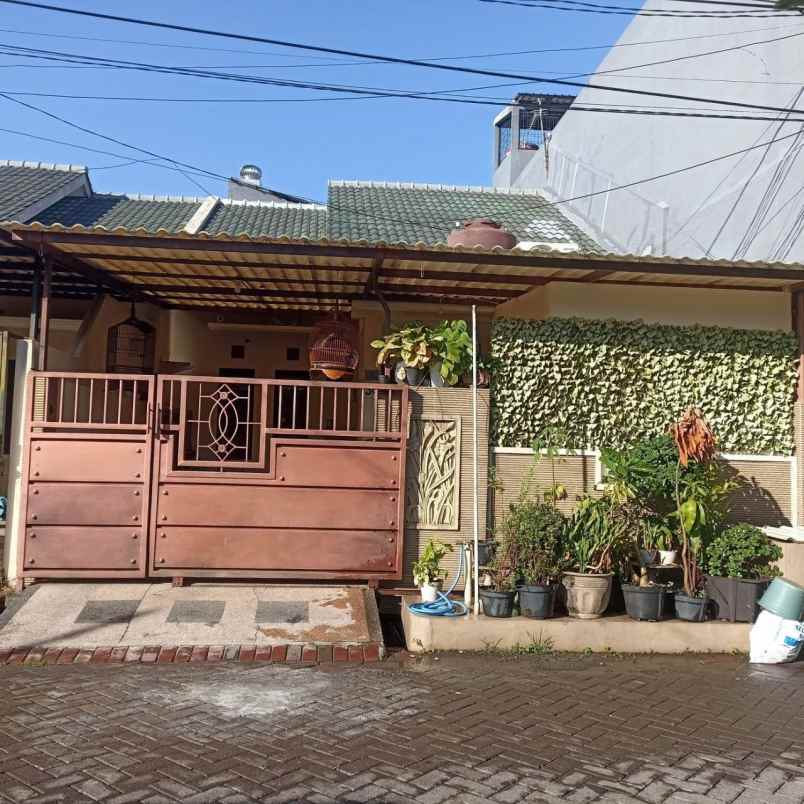 dijual kost aktif murah keputih surabaya timur 6 kamar