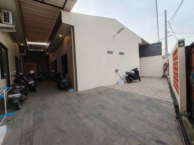 dijual kost jalan raya sumbersari kp jamu
