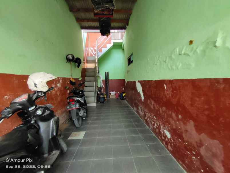 dijual kost ketintang