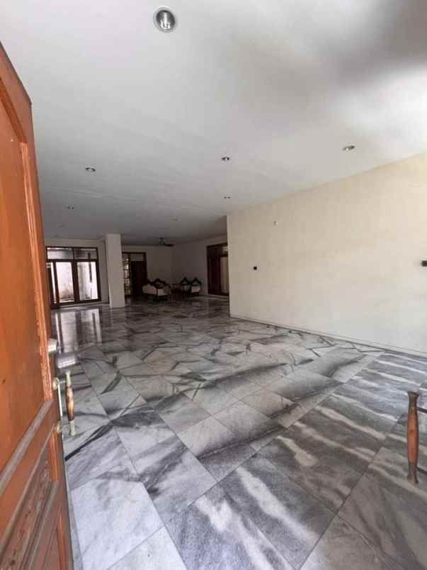 dijual kost komplek elit adyaksa lebak