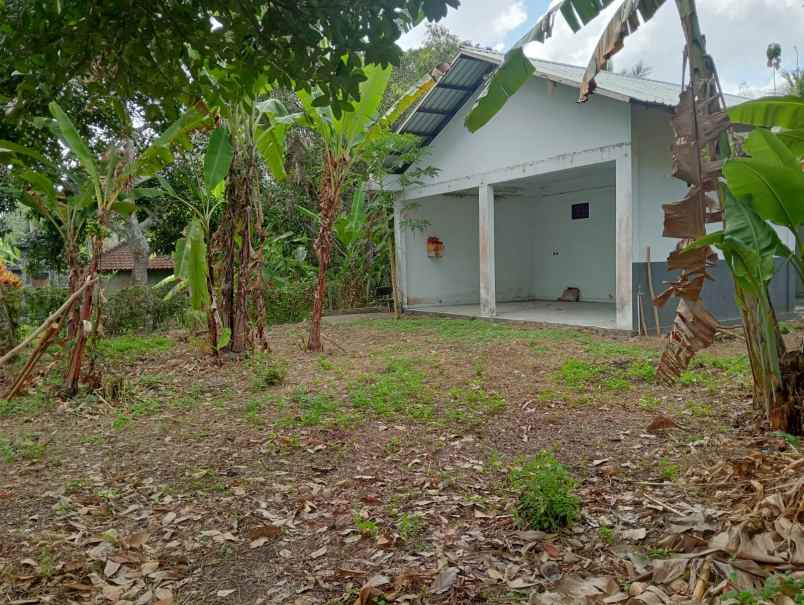 dijual lahan yang berada di zona perdagangan dan jasa