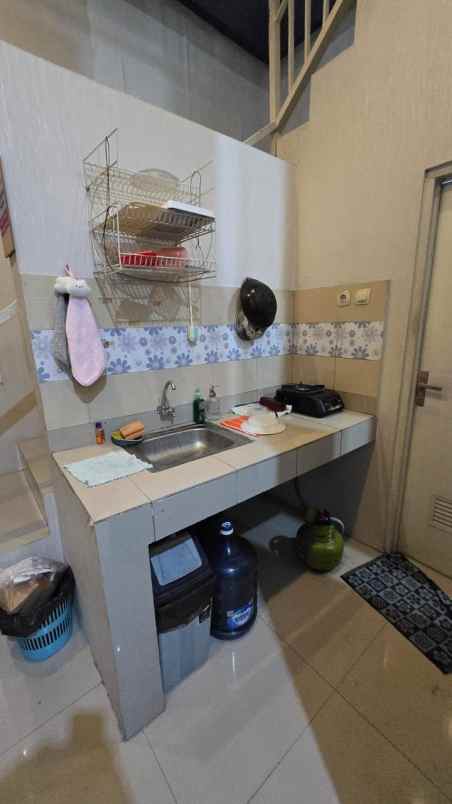 dijual ruko gudang kantor ciracas