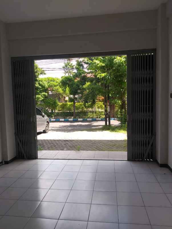 dijual ruko gudang kantor manyar jaya