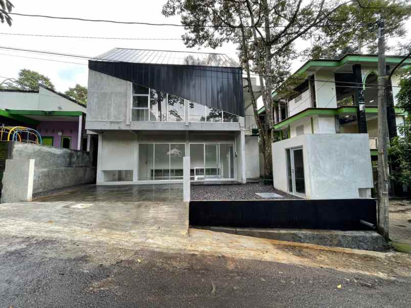 dijual ruko gudang kantor patemon