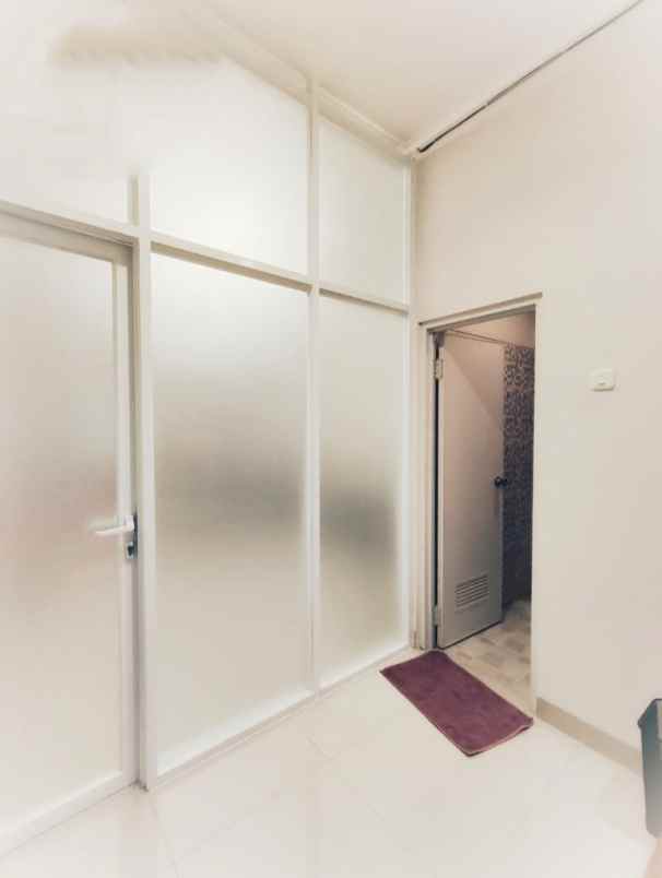 dijual ruko gudang kantor sukatani tapos depok