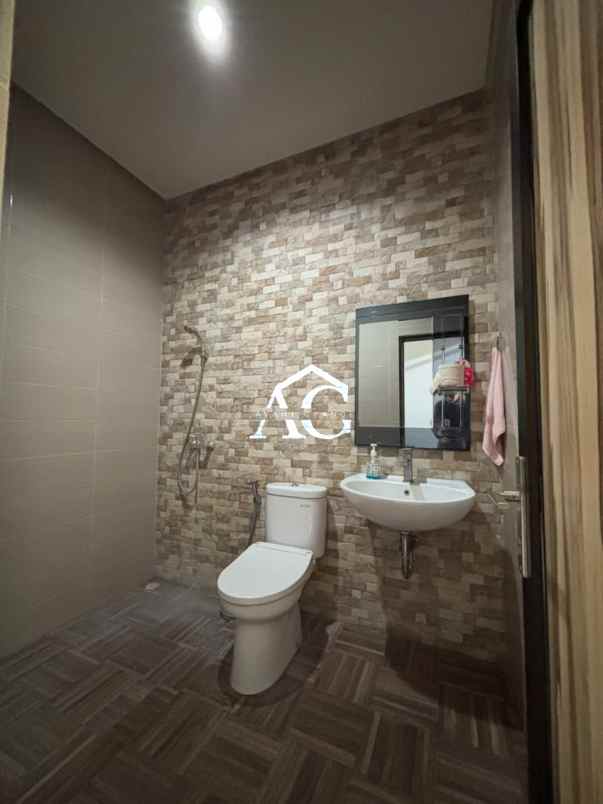 dijual rumah 1 lantai di greenland tidar malang