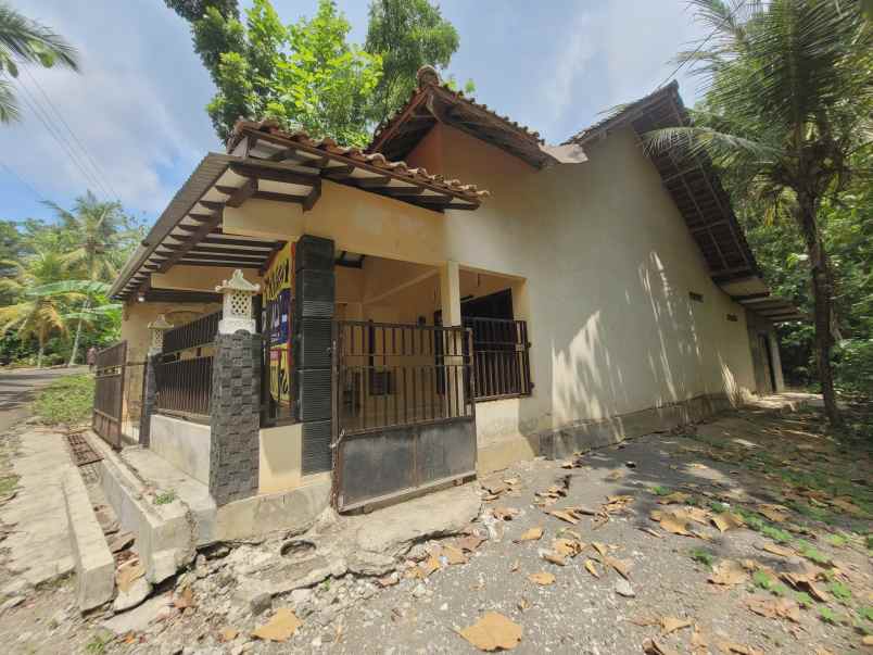 dijual rumah 1 lantai di sleman