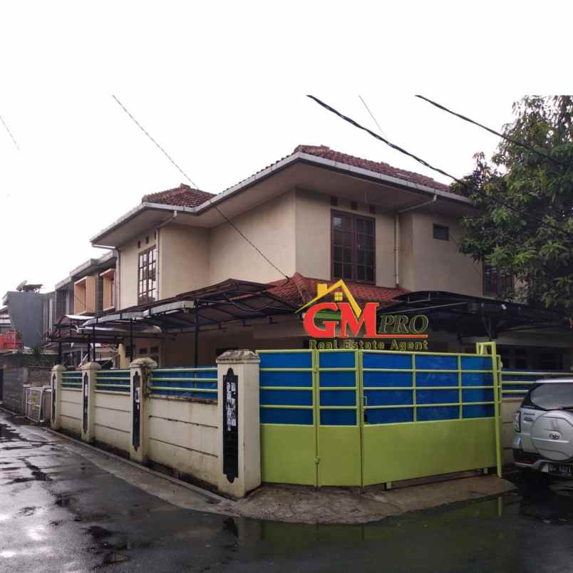 dijual rumah 2 lantai di moh toha kota bandung