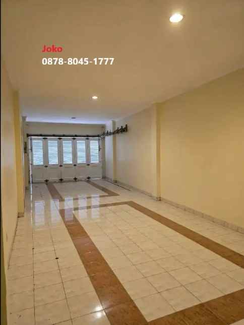 dijual rumah asem baris