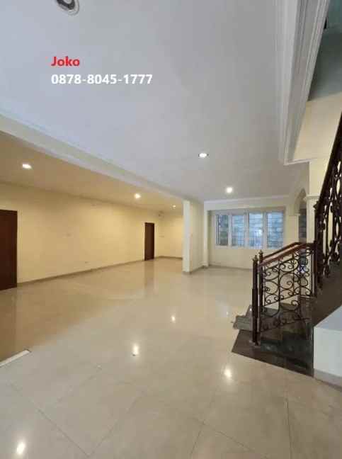 dijual rumah asem baris