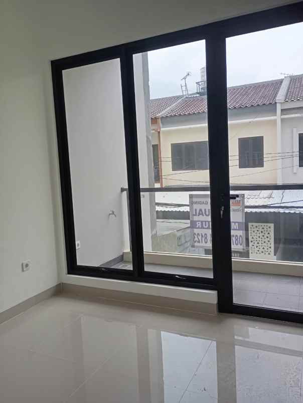 dijual rumah bangun cipta sarana bcs