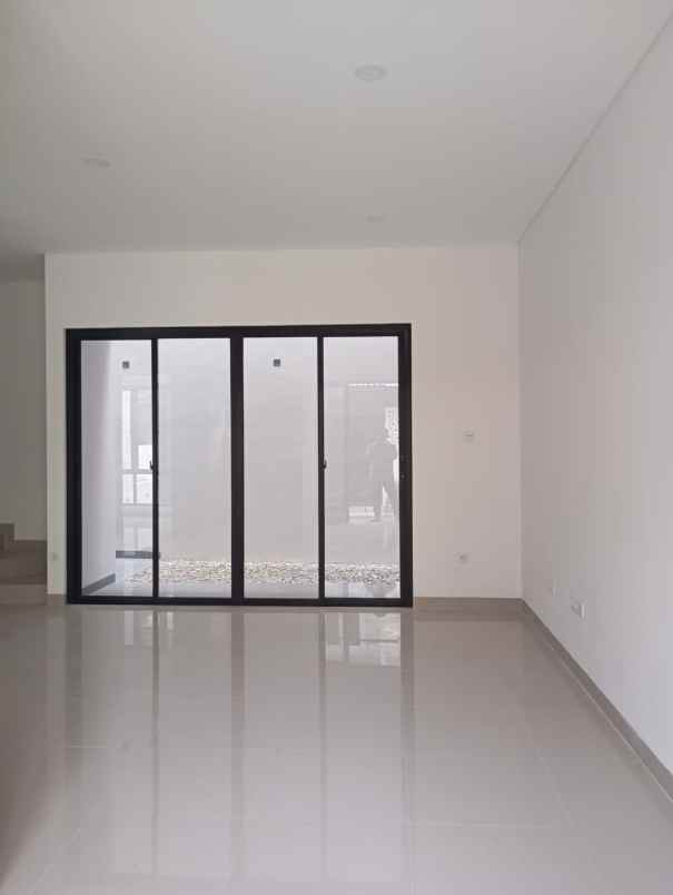 dijual rumah bangun cipta sarana bcs