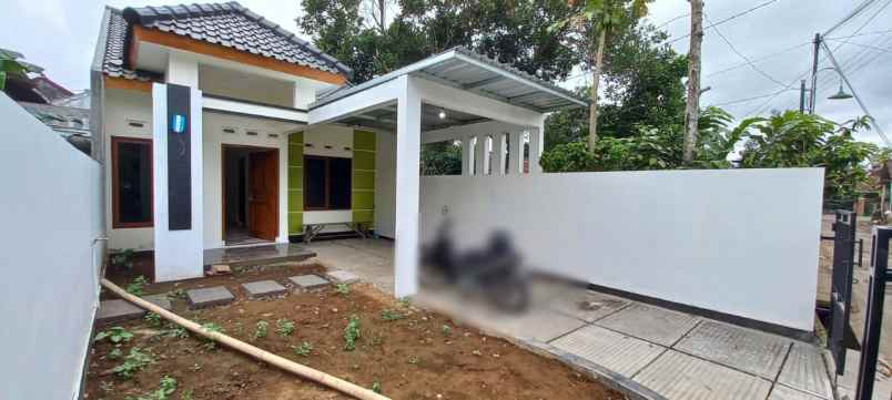 dijual rumah baru di sleman yogyakarta