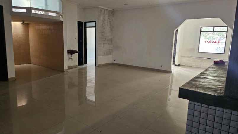 dijual rumah baruk