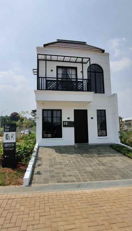 dijual rumah batik signiture jalan