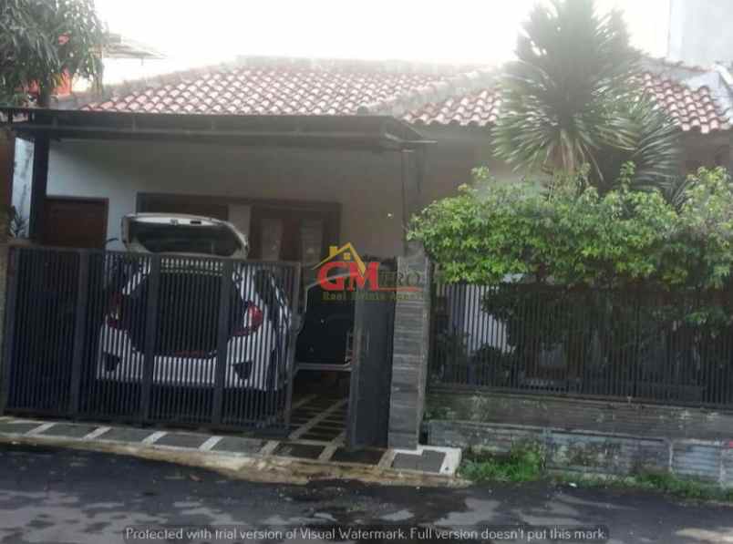 dijual rumah batu mas