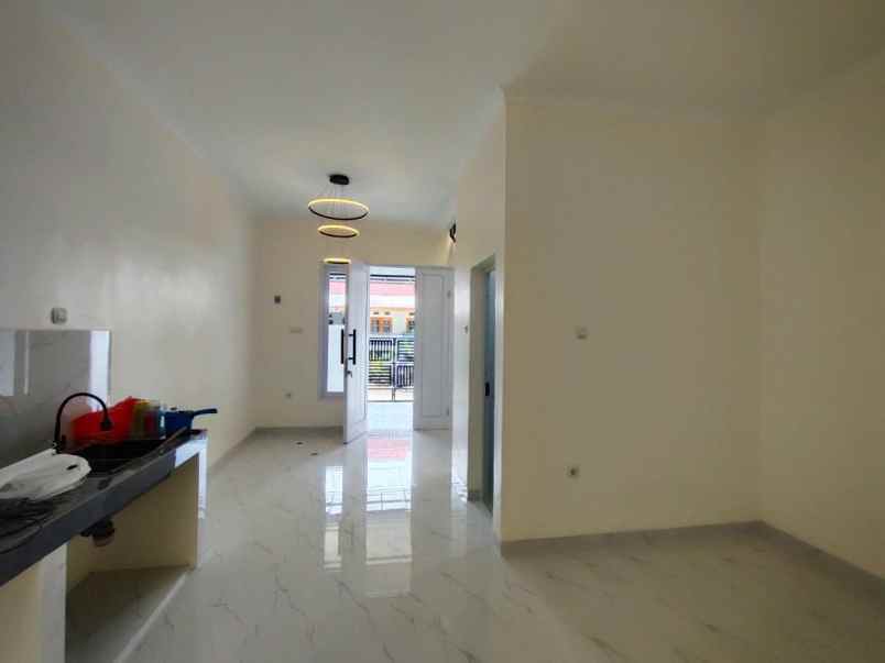 dijual rumah beji depok