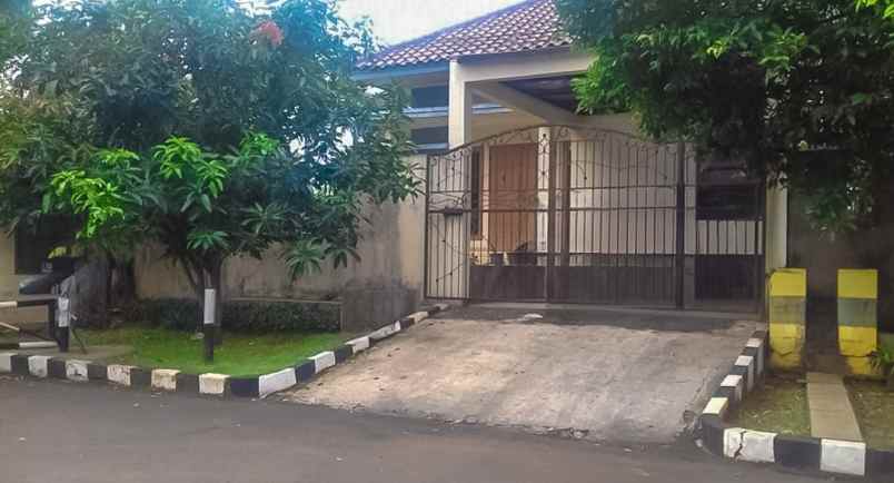 dijual rumah billy moon pondok kelapa