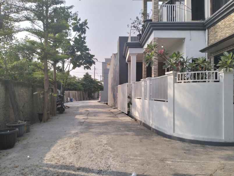 dijual rumah bintara jaya