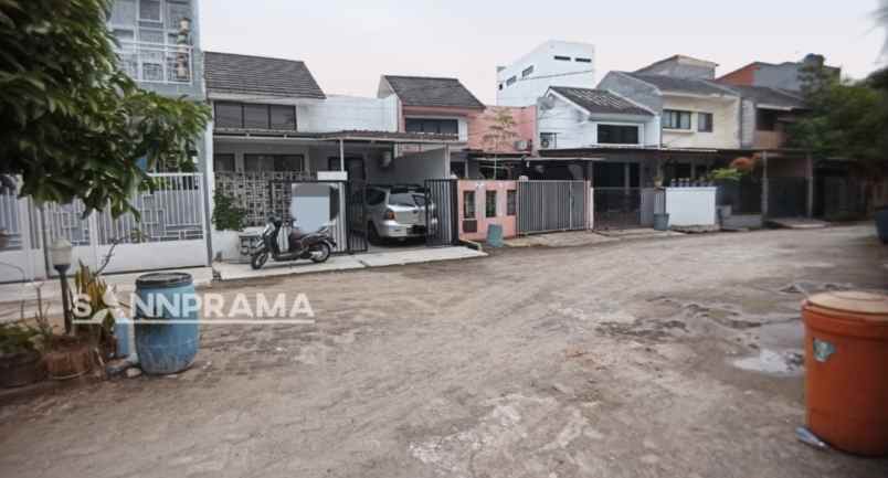 dijual rumah bojongsari