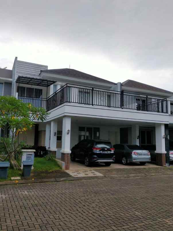 dijual rumah bsd city de park lengkong