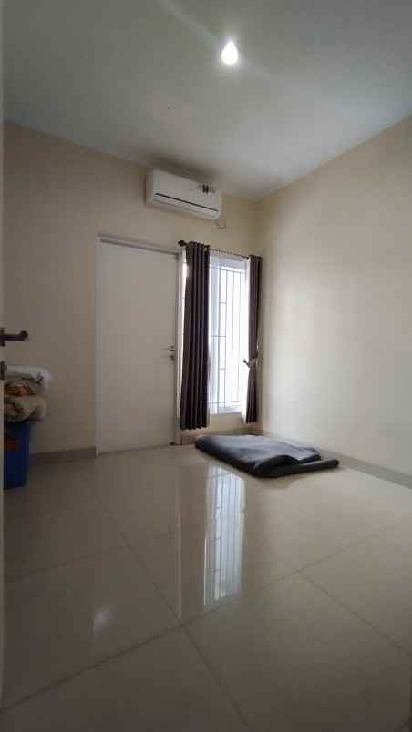 dijual rumah bukit golf riverside cibubur