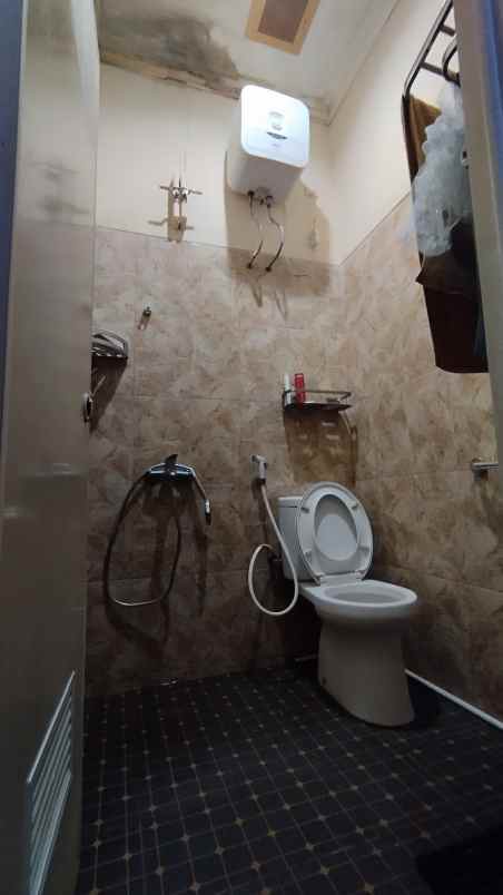 dijual rumah bukit golf riverside cibubur