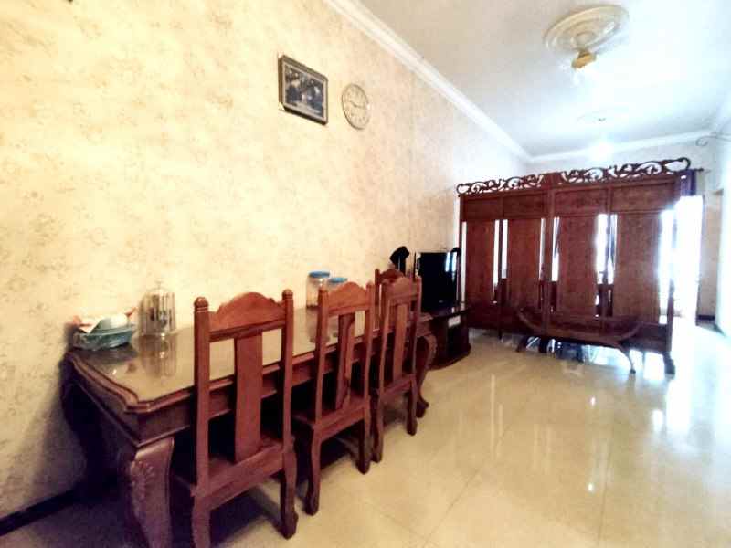 dijual rumah bulak banteng