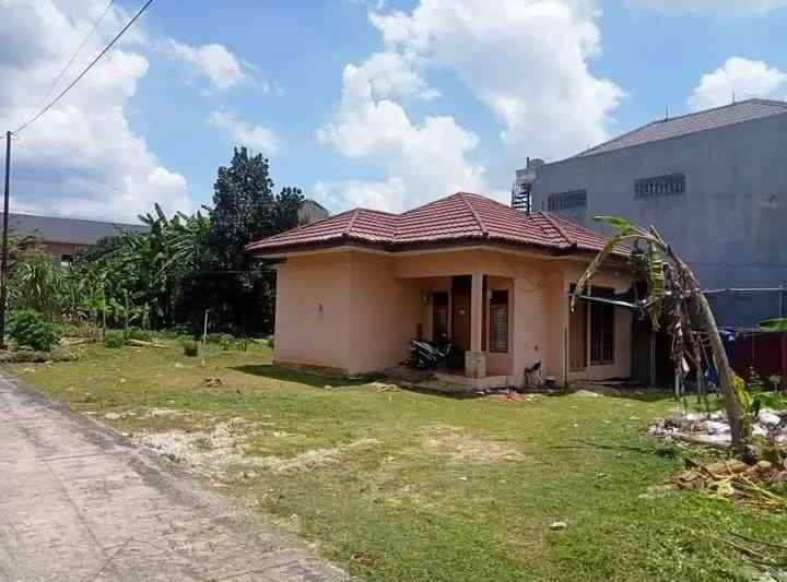 dijual rumah bulatan jl bata simpang bpg kulim