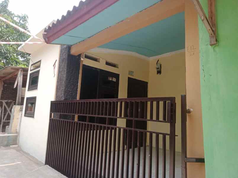 dijual rumah bumi indah permai