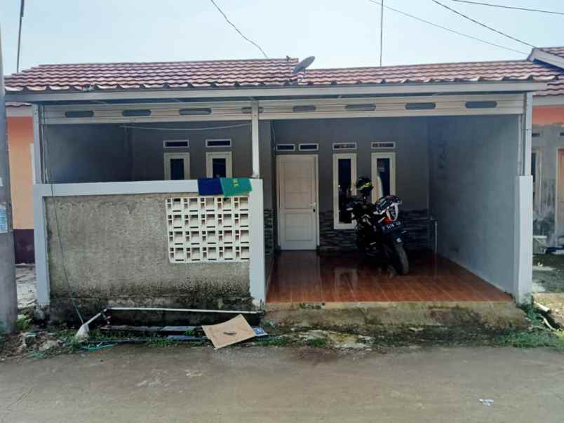 dijual rumah campaka