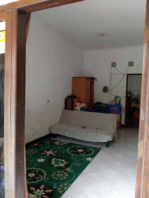 dijual rumah candi gebang