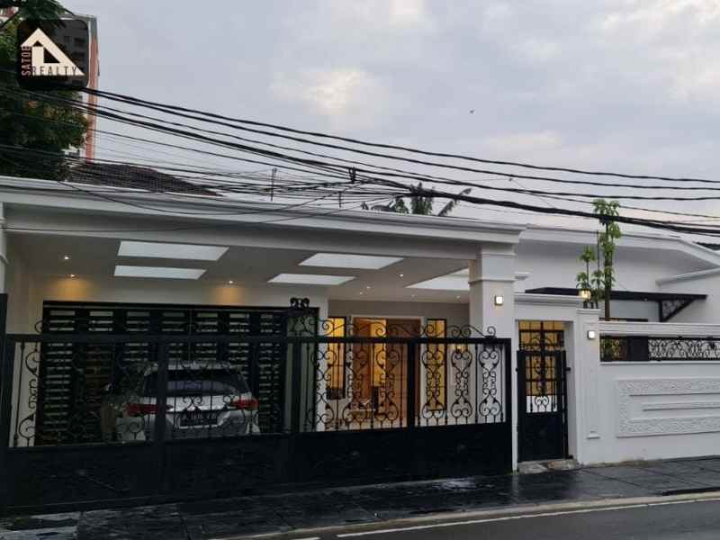 dijual rumah cilandak jakarta selatan