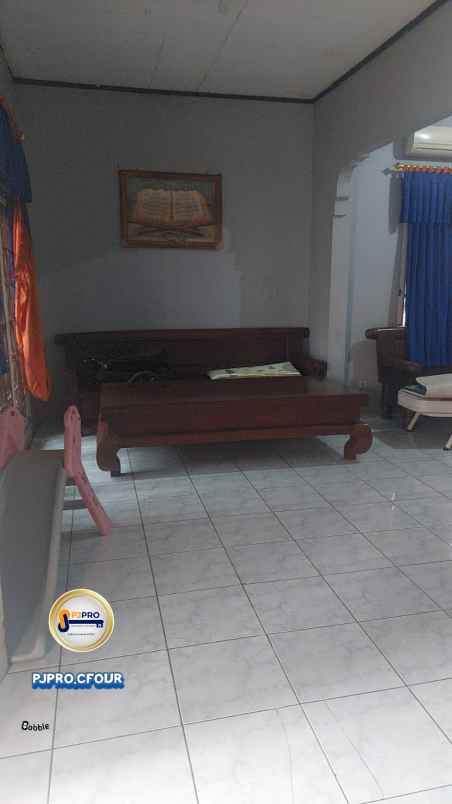 dijual rumah cilangkap