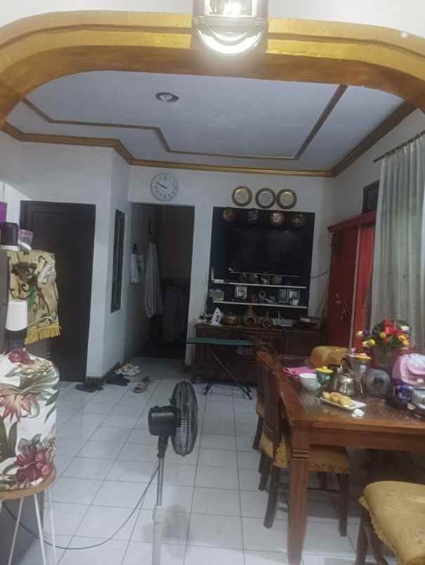 dijual rumah cimuning mustika jaya