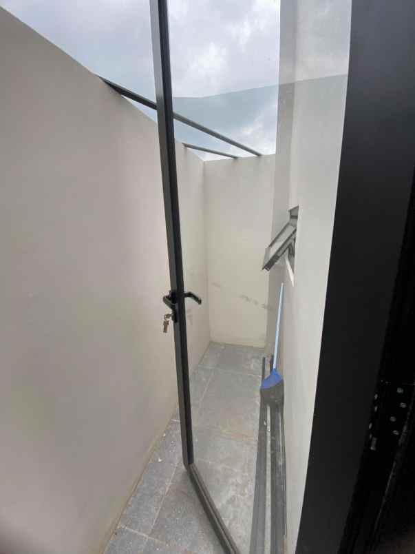 dijual rumah cinangka sawangan