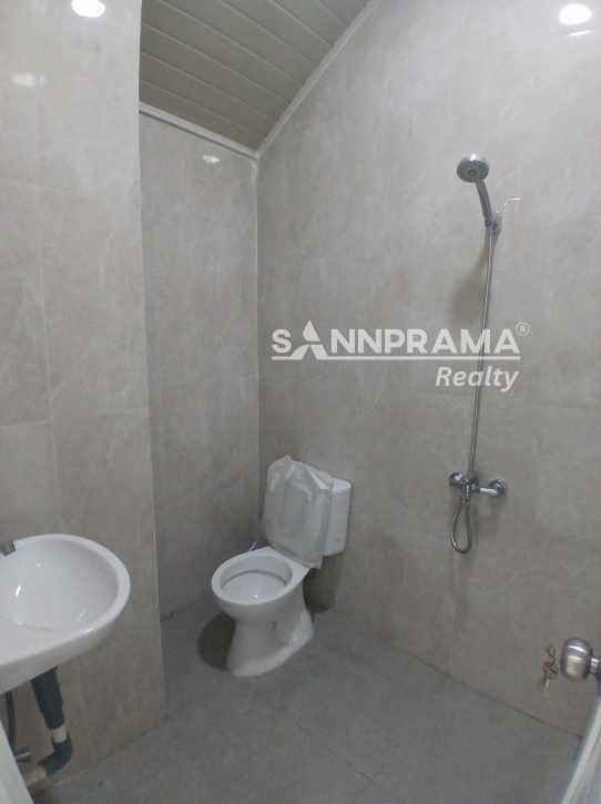 dijual rumah cipedak