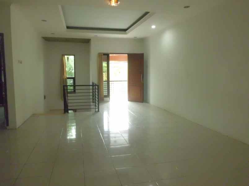 dijual rumah cipete utara