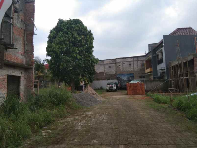 dijual rumah ciputat tangerang selatan