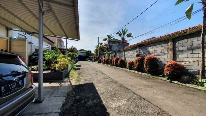 dijual rumah ciwaruga13