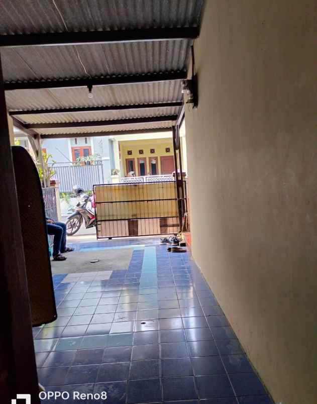 dijual rumah ciwastra