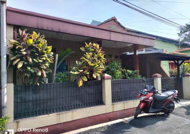 dijual rumah ciwastra