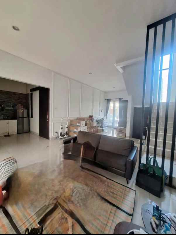 dijual rumah cluster asera one south