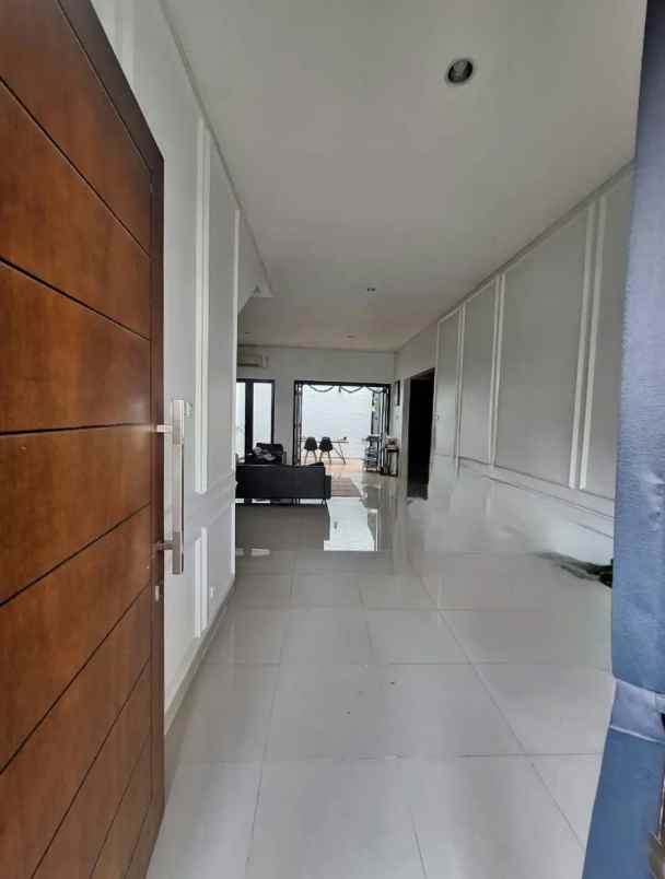 dijual rumah cluster asera one south