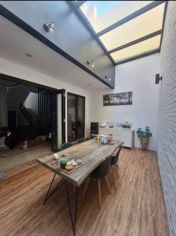 dijual rumah cluster asera one south