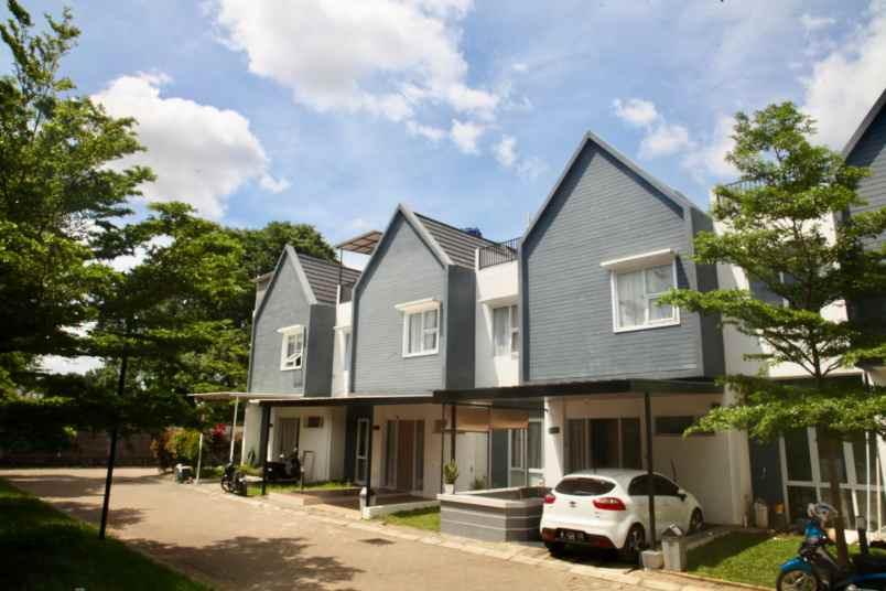 dijual rumah cluster di dekat stasiun dan toll serpong