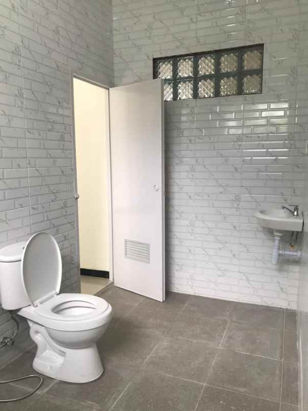 dijual rumah cluster ggerkalong